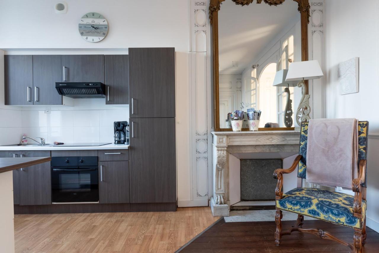 Les Gites De Claire Honfleur Exterior foto