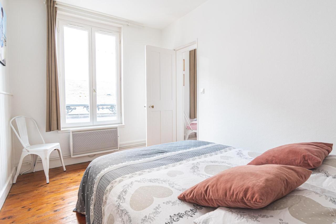 Les Gites De Claire Honfleur Exterior foto