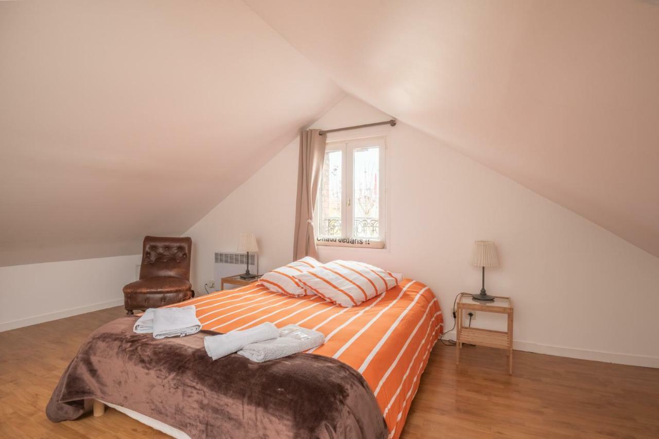 Les Gites De Claire Honfleur Exterior foto