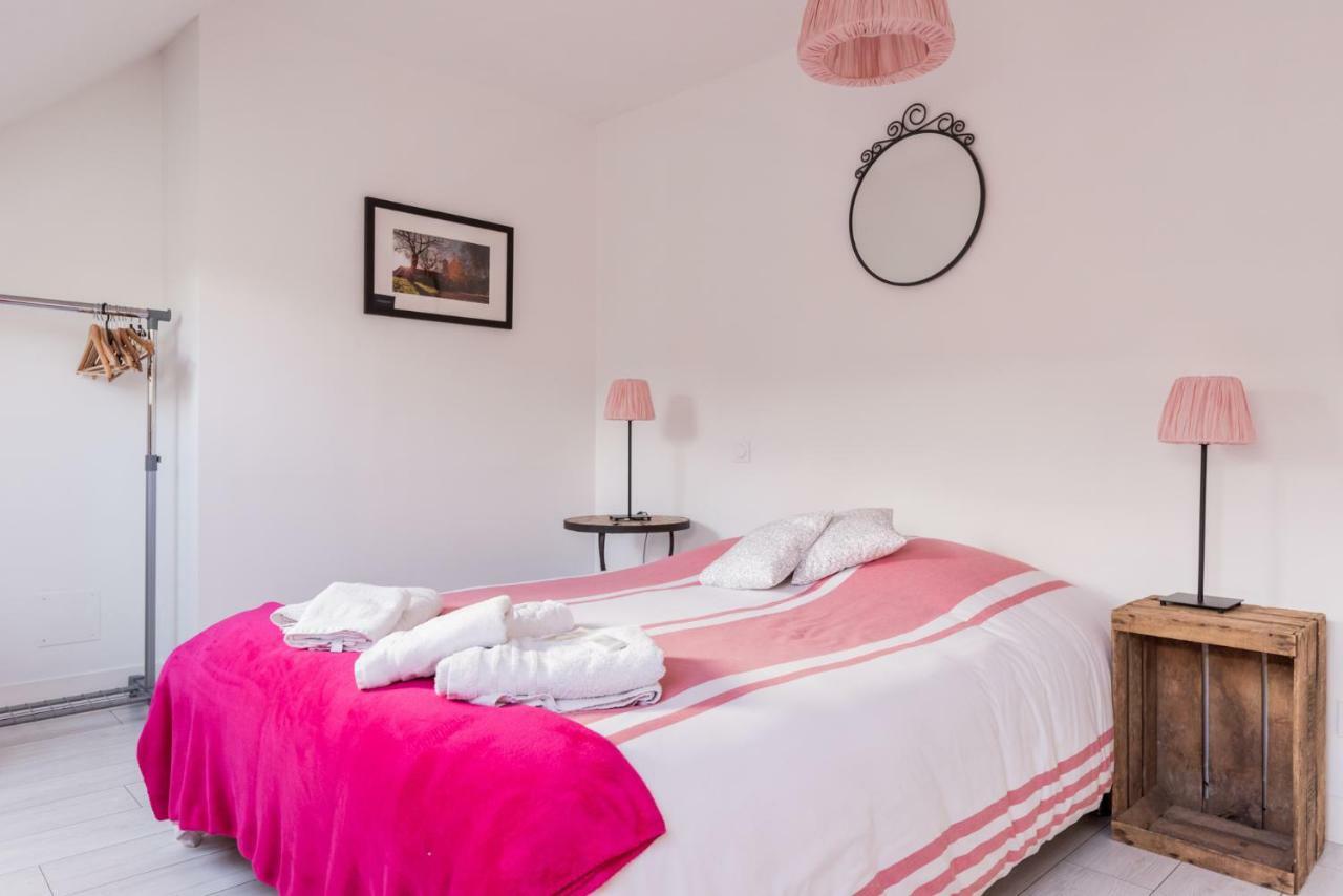 Les Gites De Claire Honfleur Exterior foto